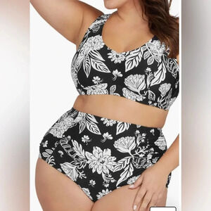 Artesands black white floral Cantata Forte Monet Mid rise bikini bottoms, 20+